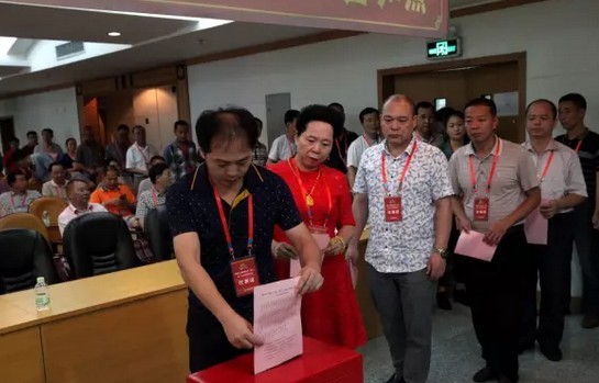 维多利亚老品牌vic(集团)官方网站