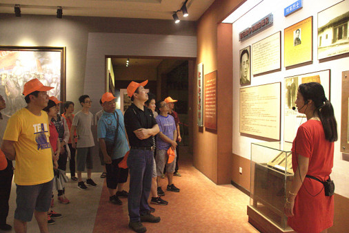 维多利亚老品牌vic(集团)官方网站