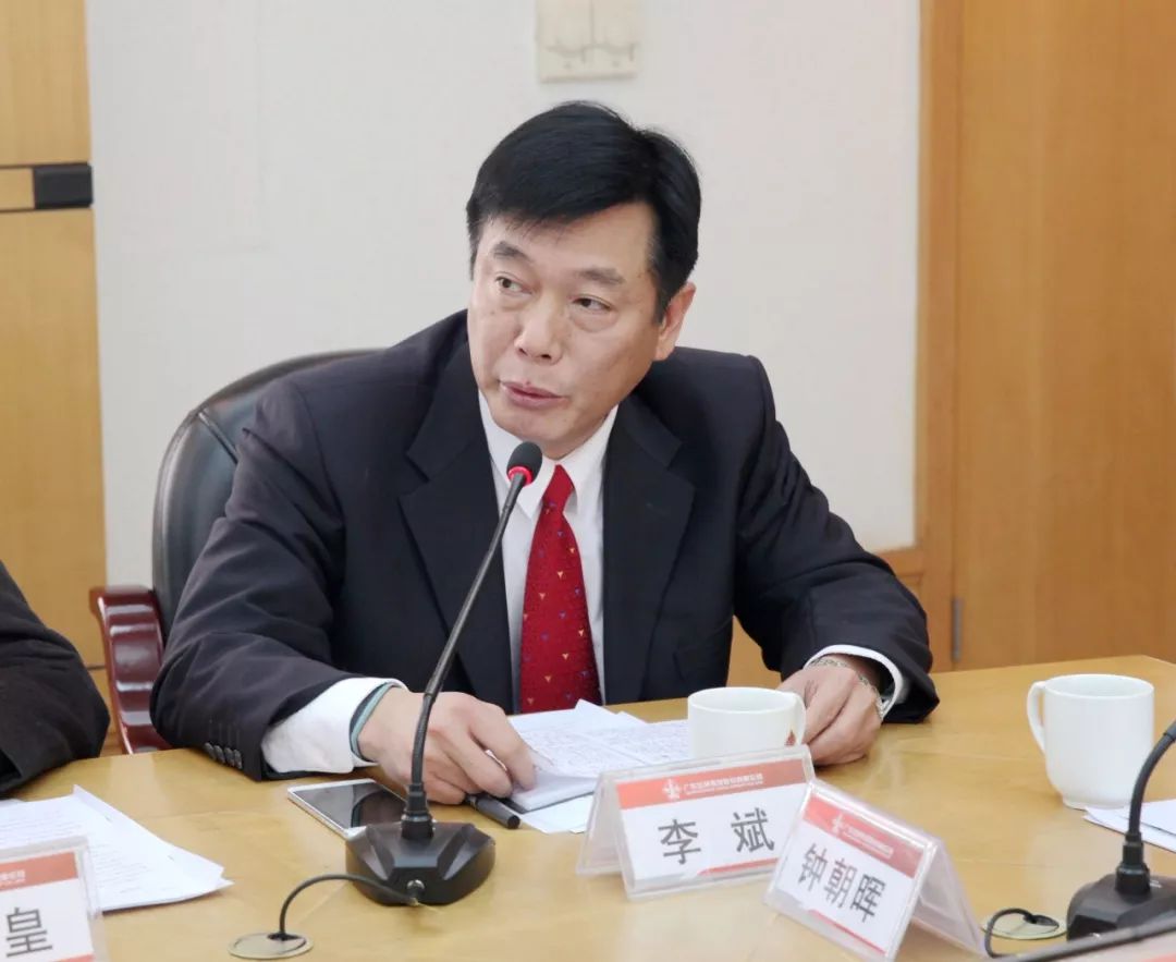 维多利亚老品牌vic(集团)官方网站