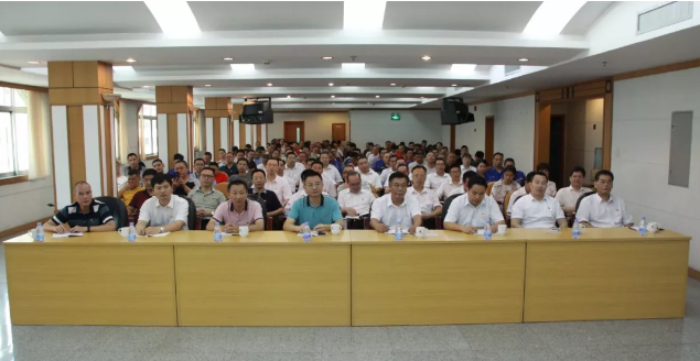 维多利亚老品牌vic(集团)官方网站