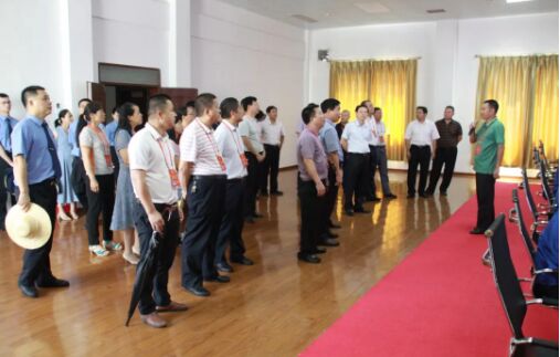 维多利亚老品牌vic(集团)官方网站