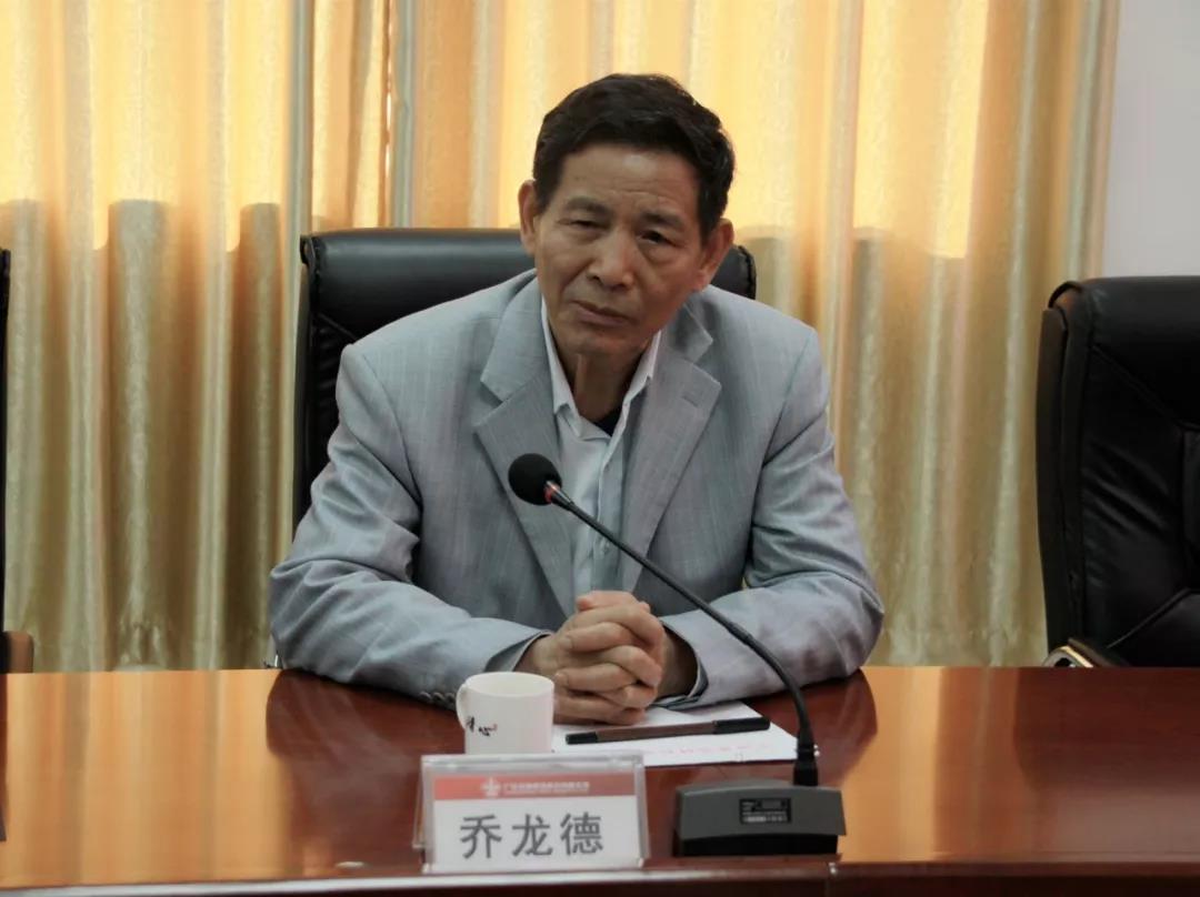 维多利亚老品牌vic(集团)官方网站