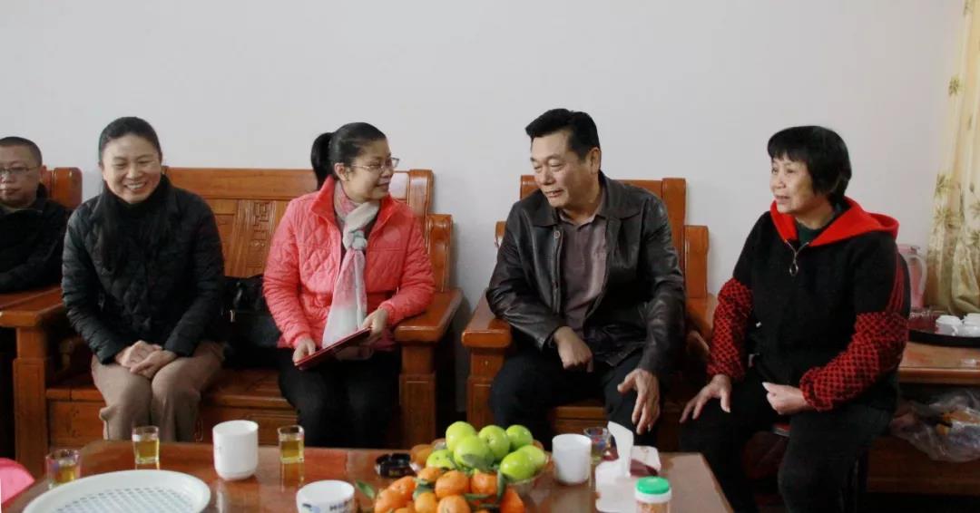 维多利亚老品牌vic(集团)官方网站