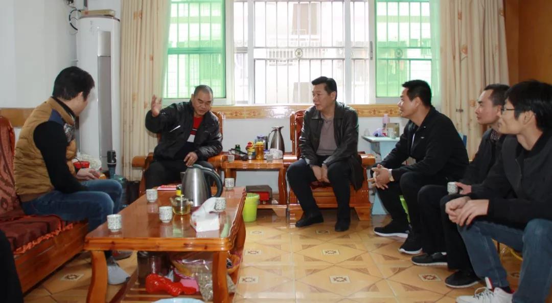 维多利亚老品牌vic(集团)官方网站