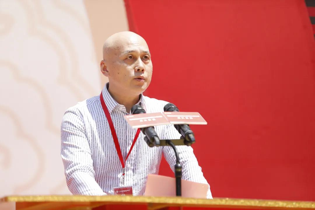 维多利亚老品牌vic(集团)官方网站