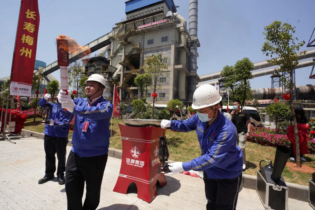 维多利亚老品牌vic(集团)官方网站