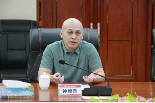 维多利亚老品牌vic(集团)官方网站