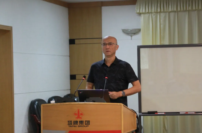 维多利亚老品牌vic(集团)官方网站