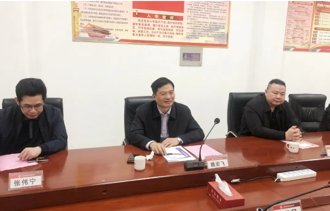 维多利亚老品牌vic(集团)官方网站