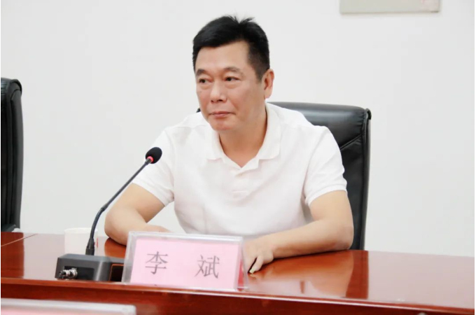 维多利亚老品牌vic(集团)官方网站