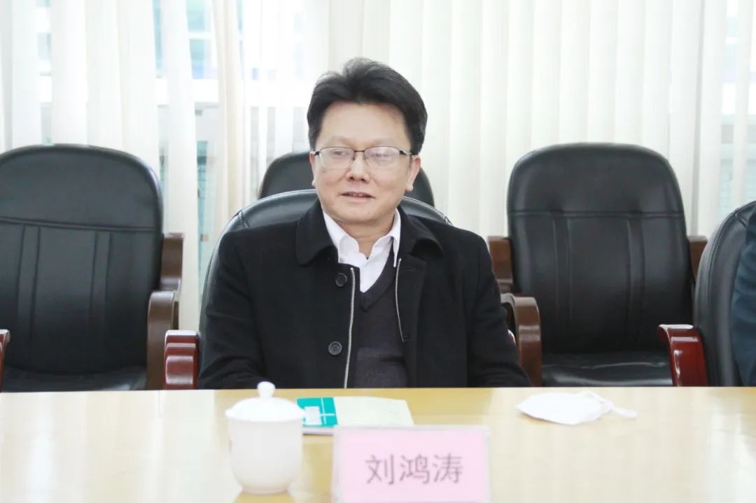 维多利亚老品牌vic(集团)官方网站