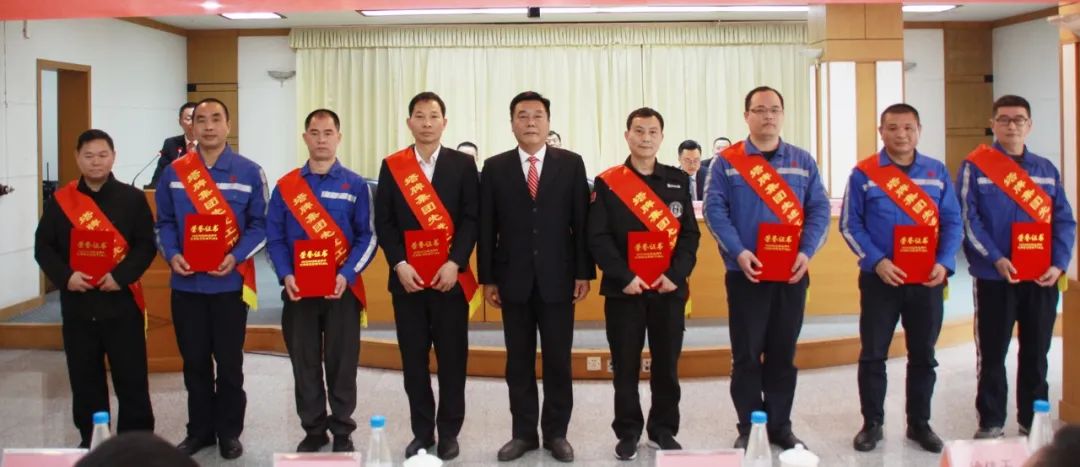 维多利亚老品牌vic(集团)官方网站