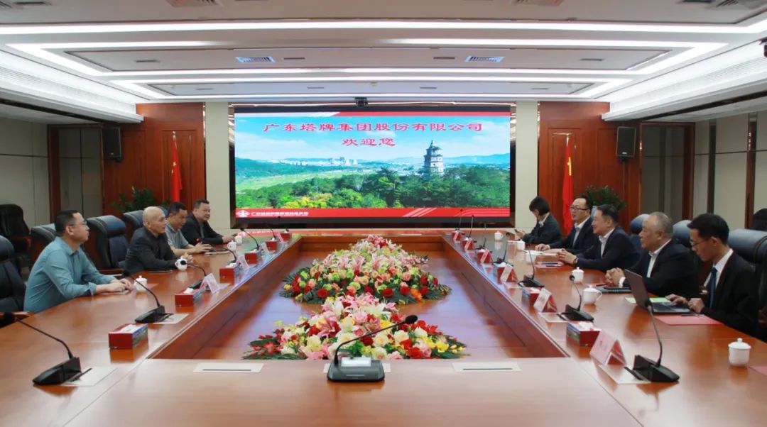 维多利亚老品牌vic(集团)官方网站