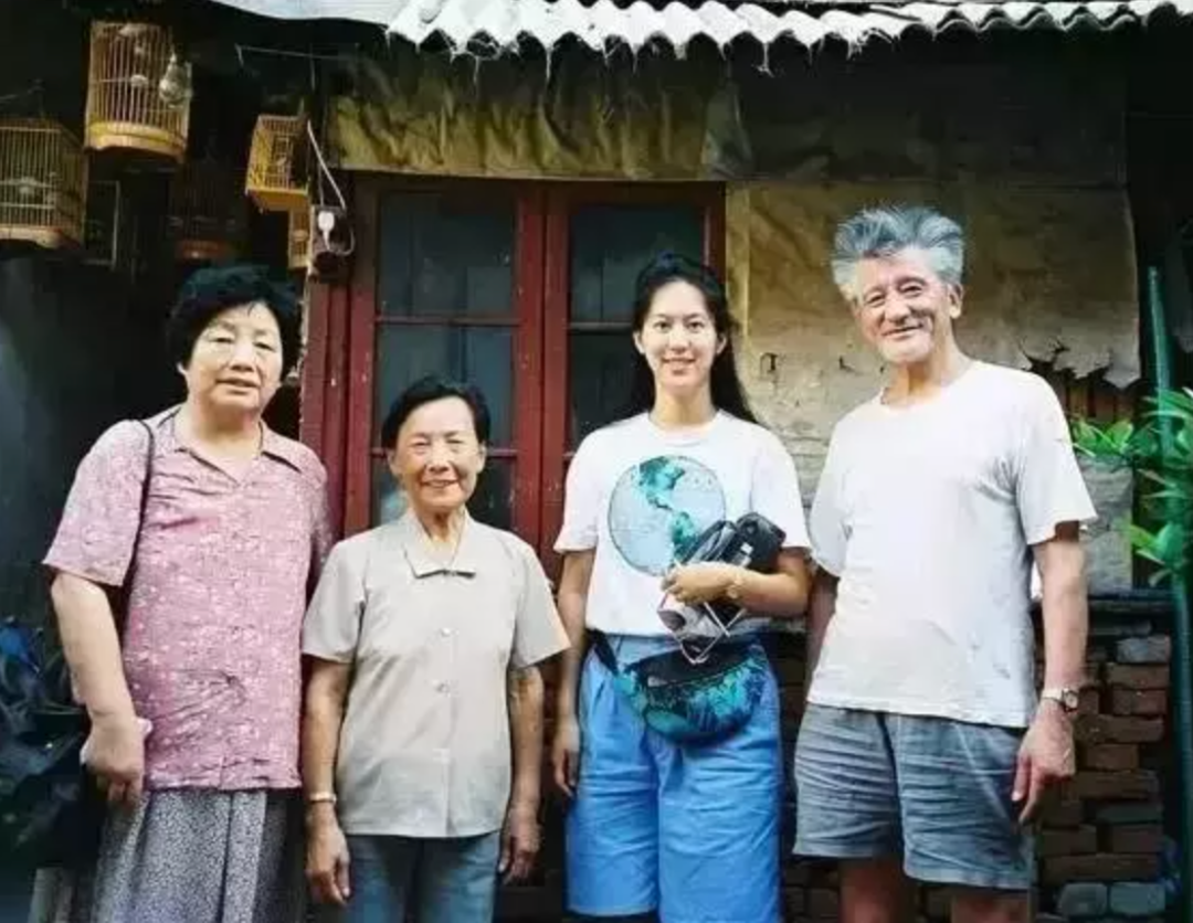 维多利亚老品牌vic(集团)官方网站