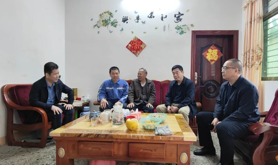 维多利亚老品牌vic(集团)官方网站