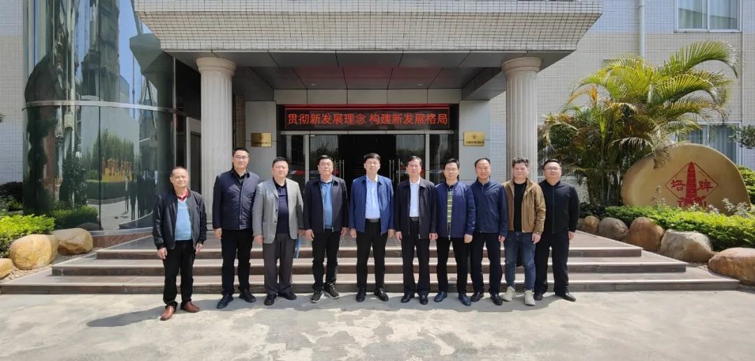 维多利亚老品牌vic(集团)官方网站