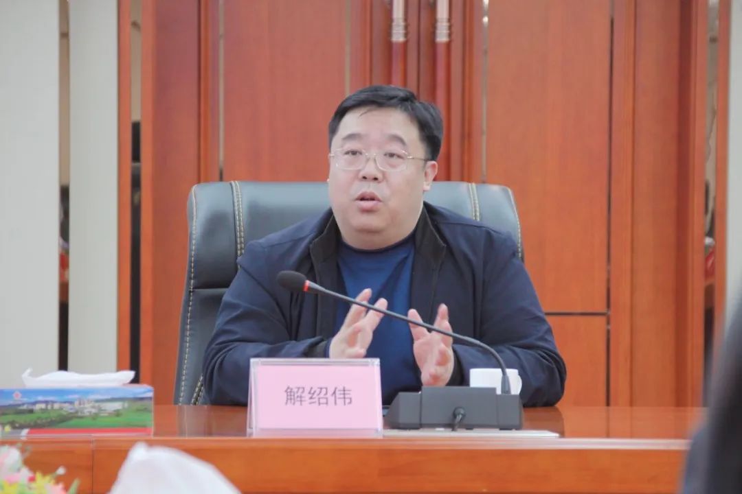 维多利亚老品牌vic(集团)官方网站