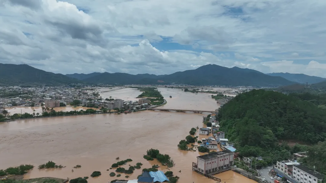 维多利亚老品牌vic(集团)官方网站