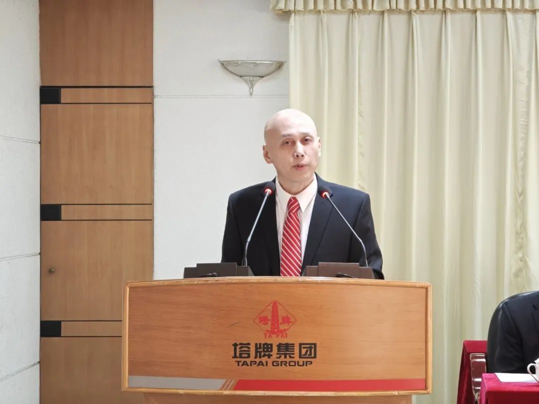 维多利亚老品牌vic(集团)官方网站